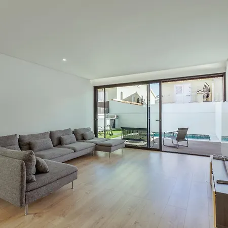 Serenescape - Фернан-Ферру